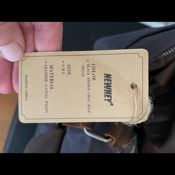 Gray Cavas/Leather Weekend BAG with leather handles&removable/adjustable strap. - Picture 8 of 12